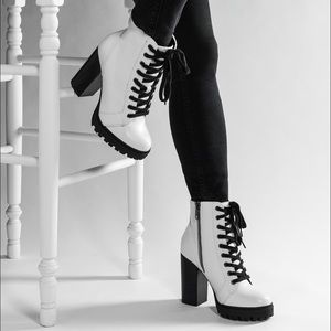 STEVE MADDEN LAURIE COMBAT BOOT